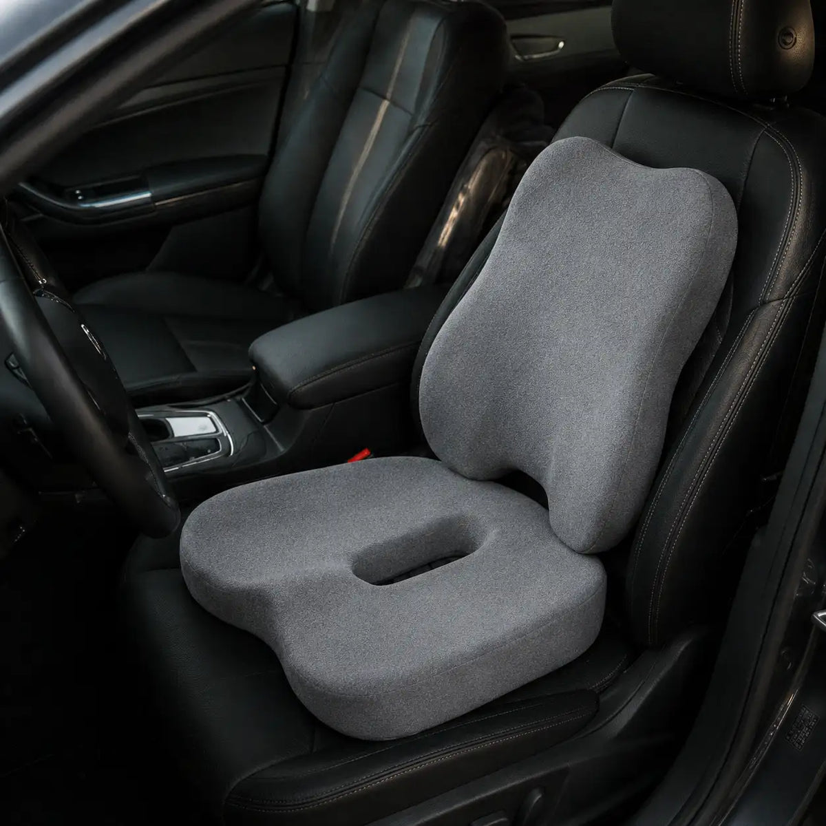 Coussin_d_assise_et_lombaire_en_voiture