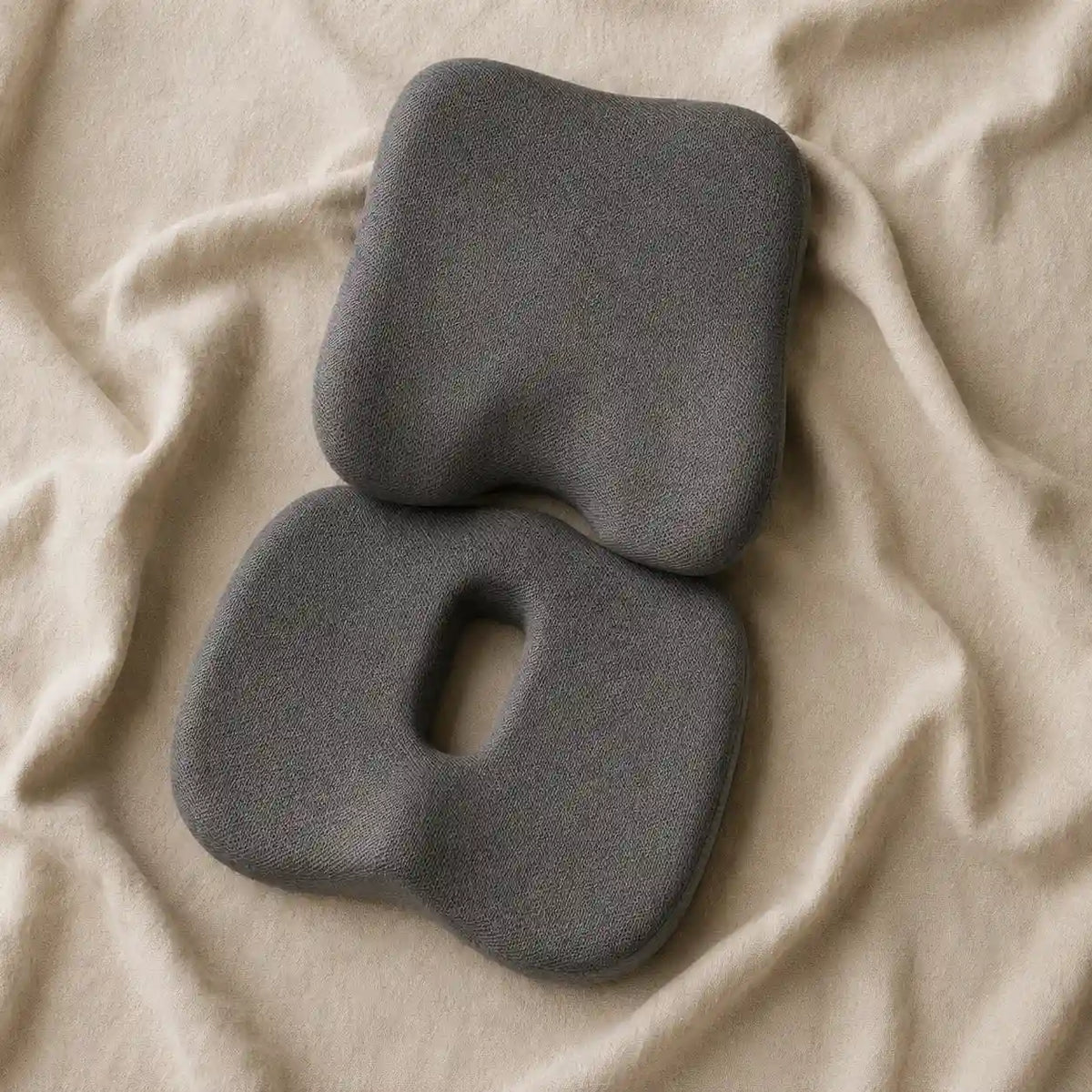 Coussin d'assise sur un drap 