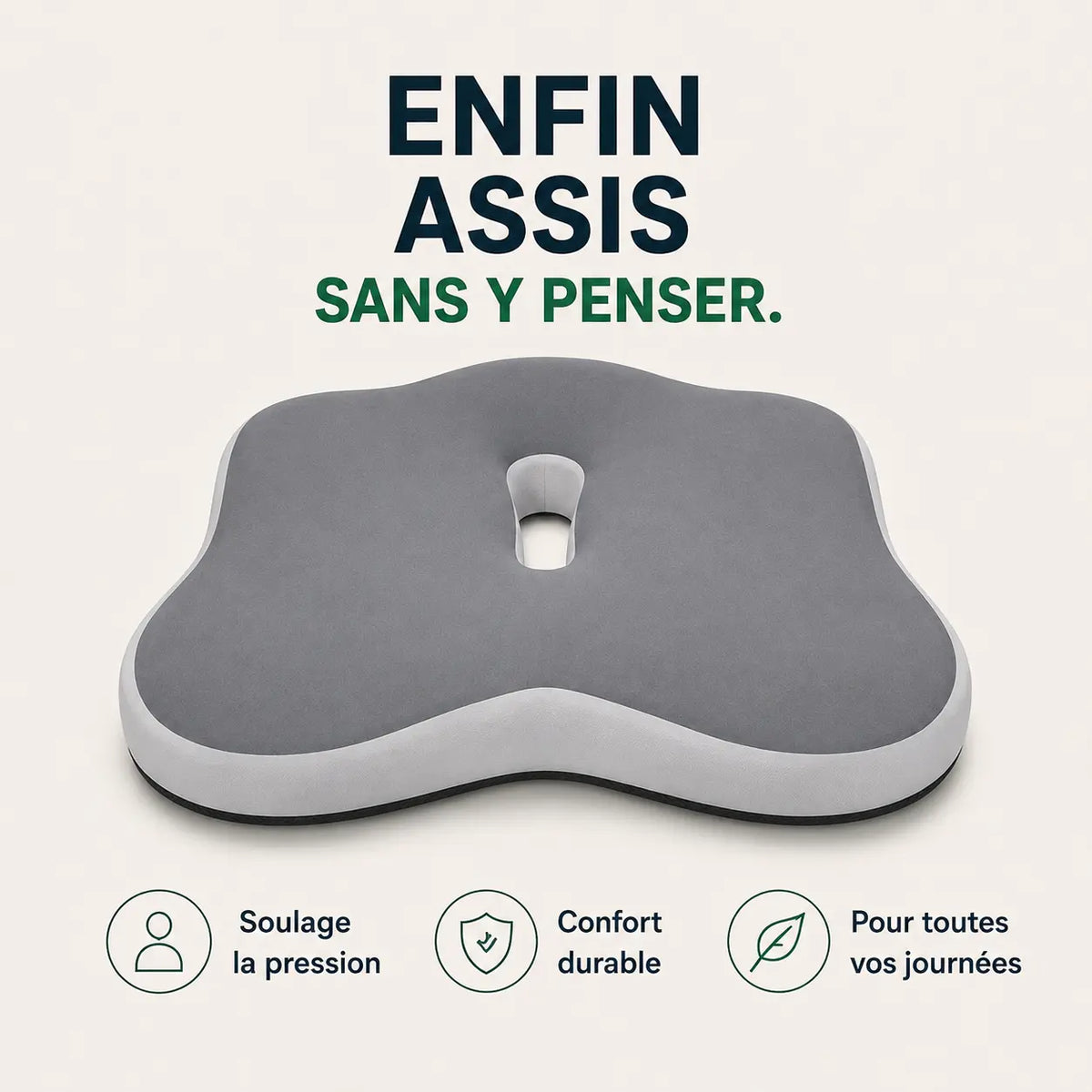Enfin_assis_sans_y_penser_coussin_aura_ d